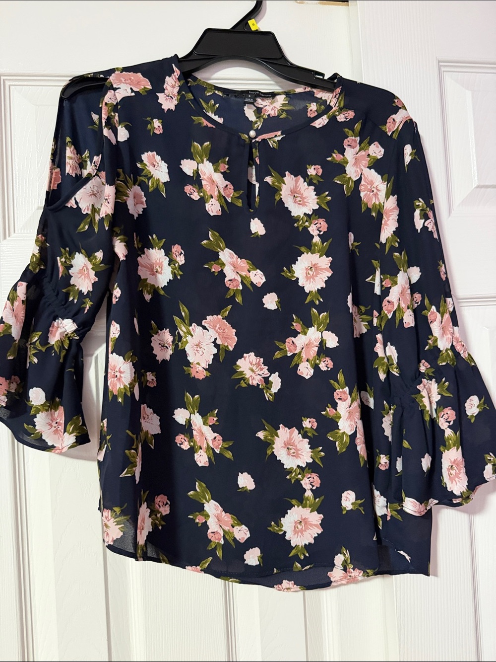 Harve Benard Navy Floral Cold-Shoulder Bell Sleeve Blouse